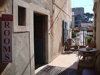 Peter Dubrovnik